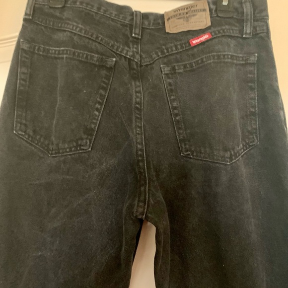 Wrangler Jeans - Picture 2 of 12